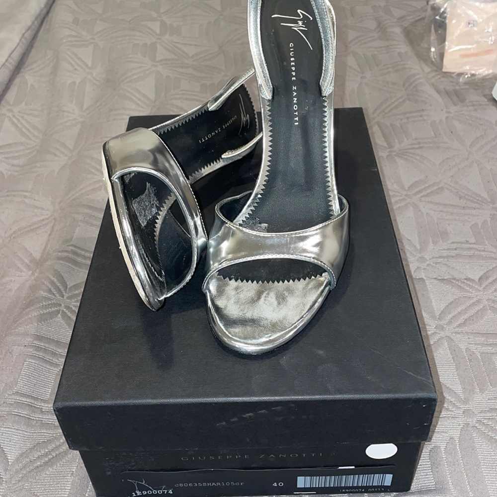 Giuseppe Zanotti heels-Silver and ready for any occasion
